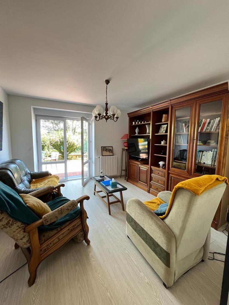 Chez Ghislaine Villa Saint-Appolinard  Buitenkant foto